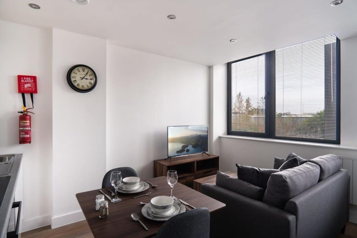 Stay Zeni, Alexandra Rise Manchester Chic Studio Bagian luar foto